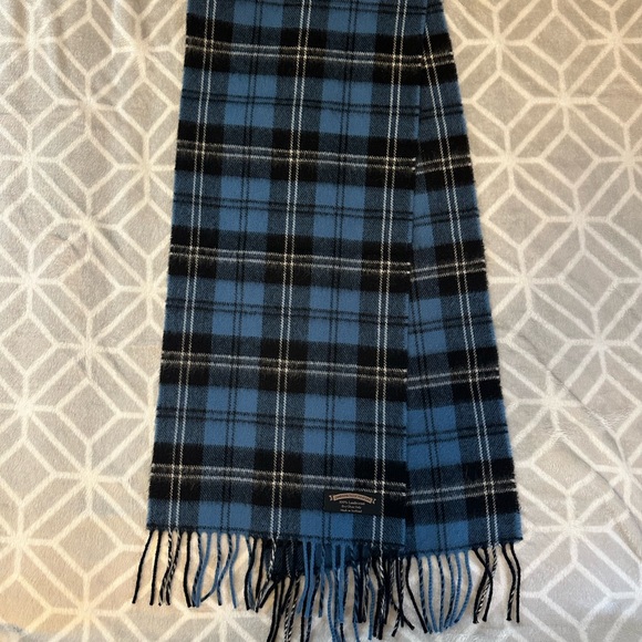 James Pringle Weavers scarf - Picture 5 of 5